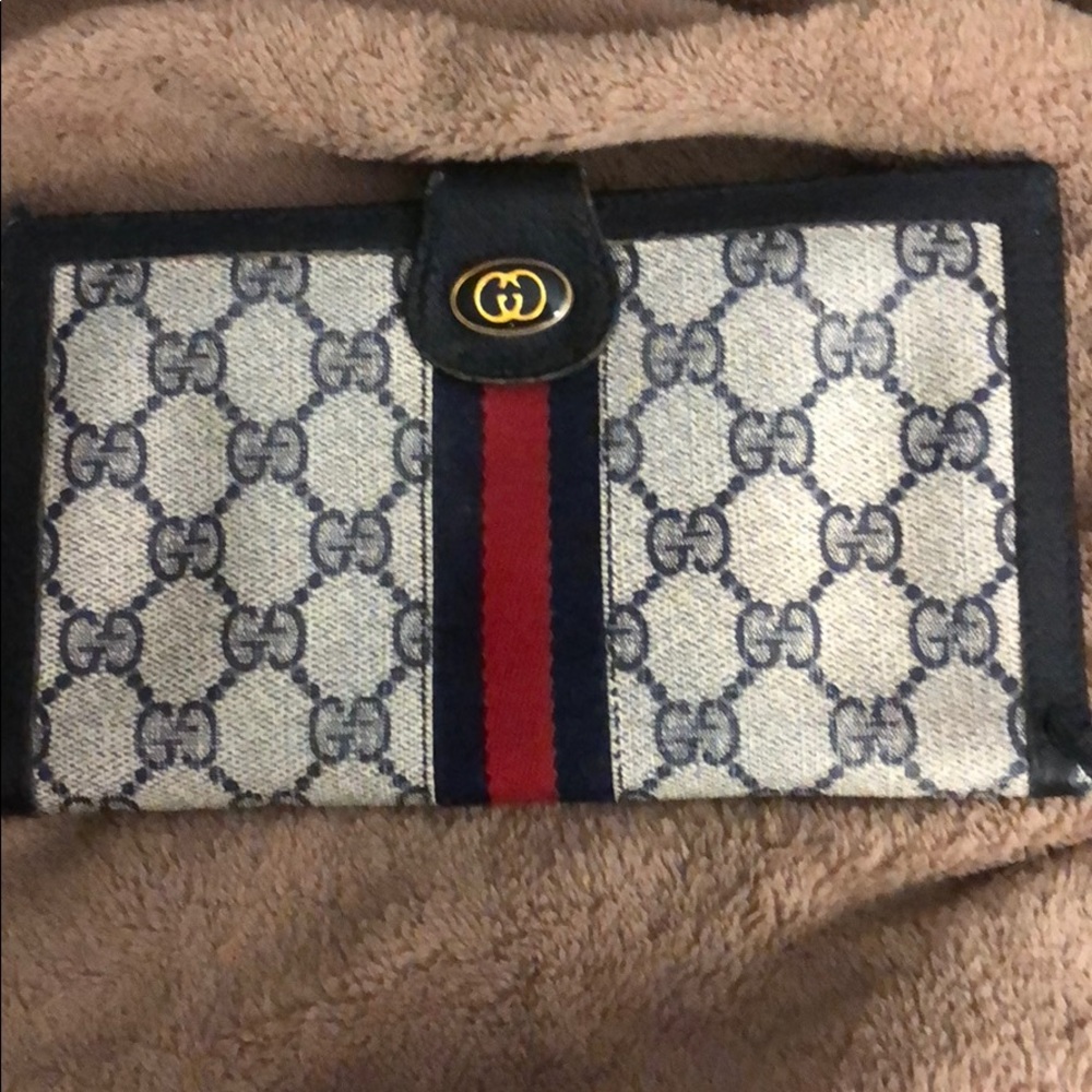 1983 Gucci Accessory Collection Vintage Wallet